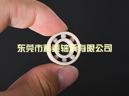 塑料軸承廠(chǎng)家分析在選擇塑料軸承時(shí)應(yīng)考慮哪些因素？